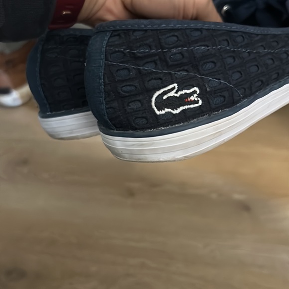 Lacoste shoes - Picture 3 of 5